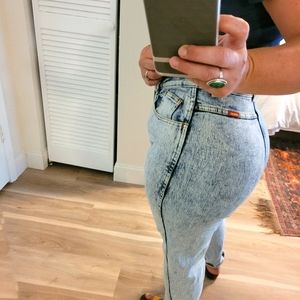 VNTG Acid washed Jordache High Rise Jeans